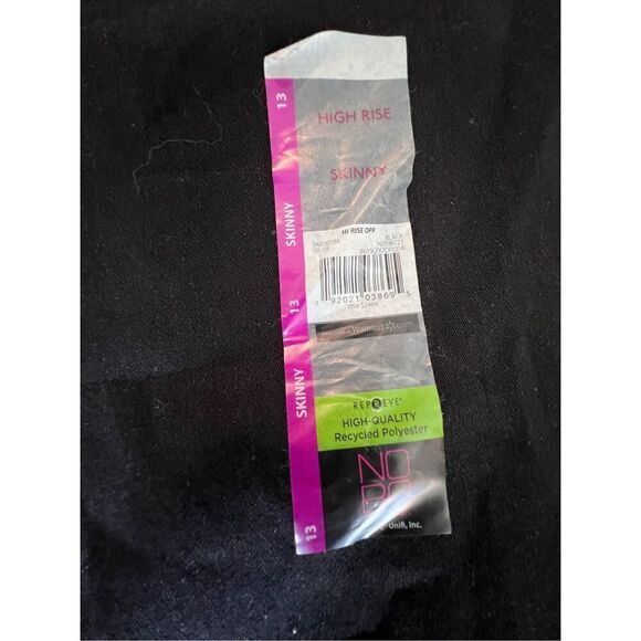 No Boundaries High Rise Skinny Stretch Black Jeans sz 13 NWT Trending Juniors - Picture 3 of 11